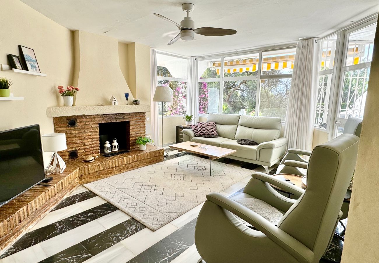 Apartamento en Sitio de Calahonda - L14 Jardines Fase 1 - Apartment