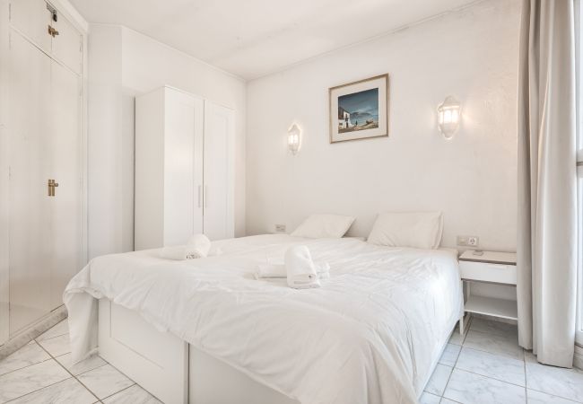 Apartamento en Sitio de Calahonda - K10 Jardines Fase 1 - Apartment Apartamento en Sitio de Calahonda - K10 Jardines Fase 1 - Apartment