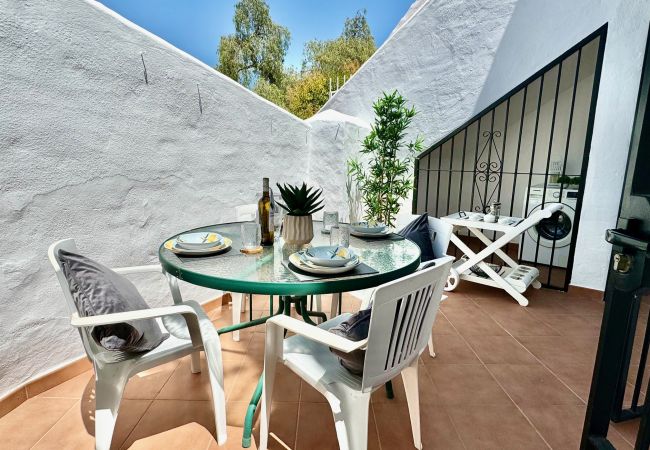 Apartamento en Sitio de Calahonda - C13 Jardines Fase 2 - Apartment Apartamento en Sitio de Calahonda - C13 Jardines Fase 2 - Apartment